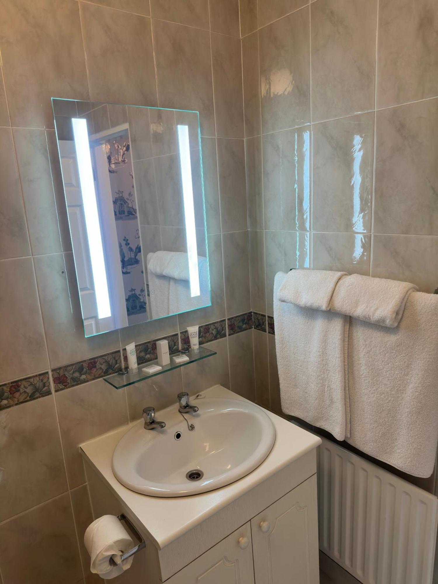Long Quay House Ξενοδοχείο Κινσέιλ Εξωτερικό φωτογραφία